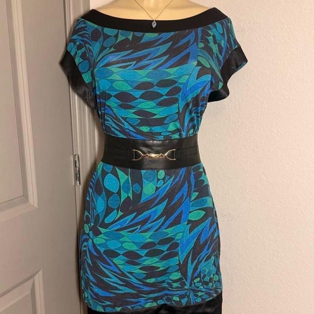 Vintage Express blue and black abstract leaf-like pattern dress with black trim